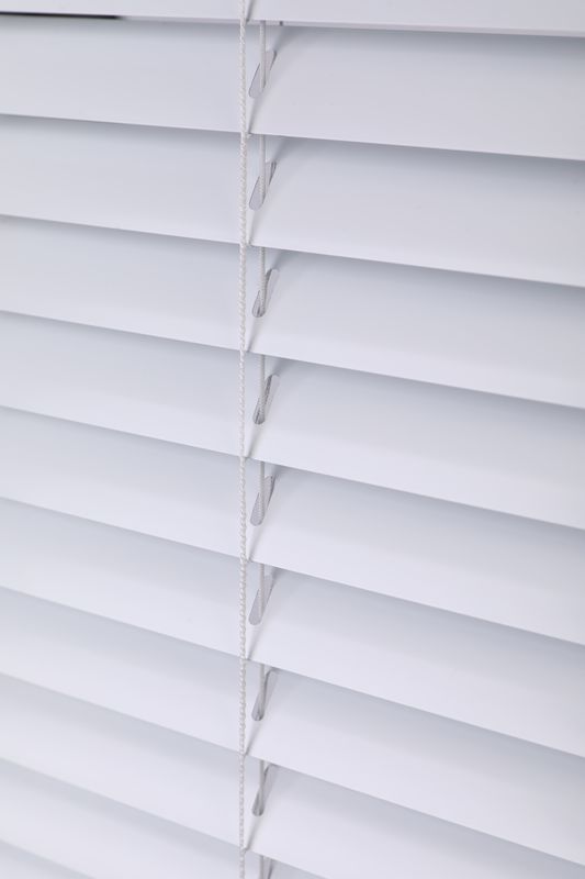 Dekoracja okien Aluminiowe weneckie żaluzje bezprzewodowe do szpitali