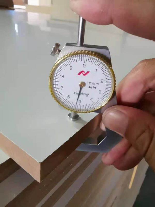 28 X 1160 X 2400 mm sklejka naprawcza 19 lub 21 Ply antypoślizgowa