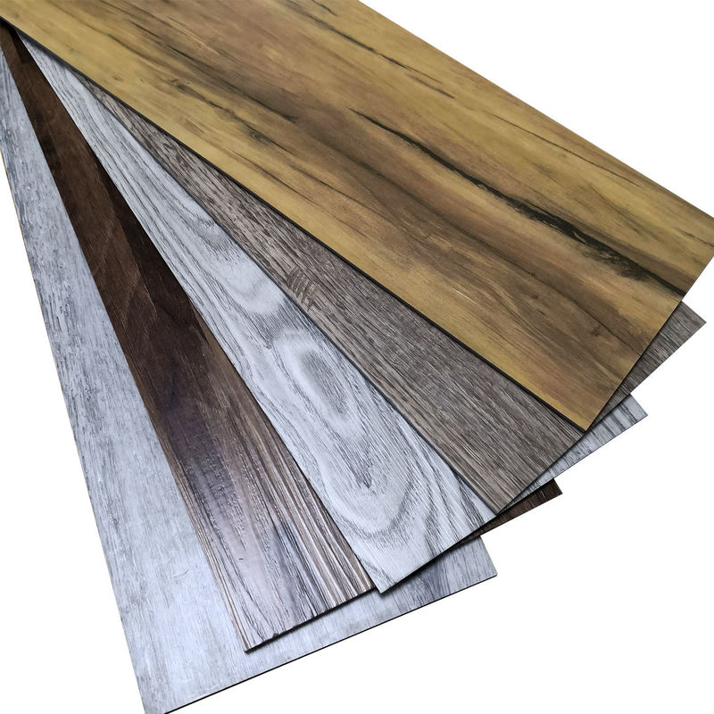 Nowoczesne samoprzylepne podłogi winylowe LVT - idealne rozwiązanie do renowacji starych domów