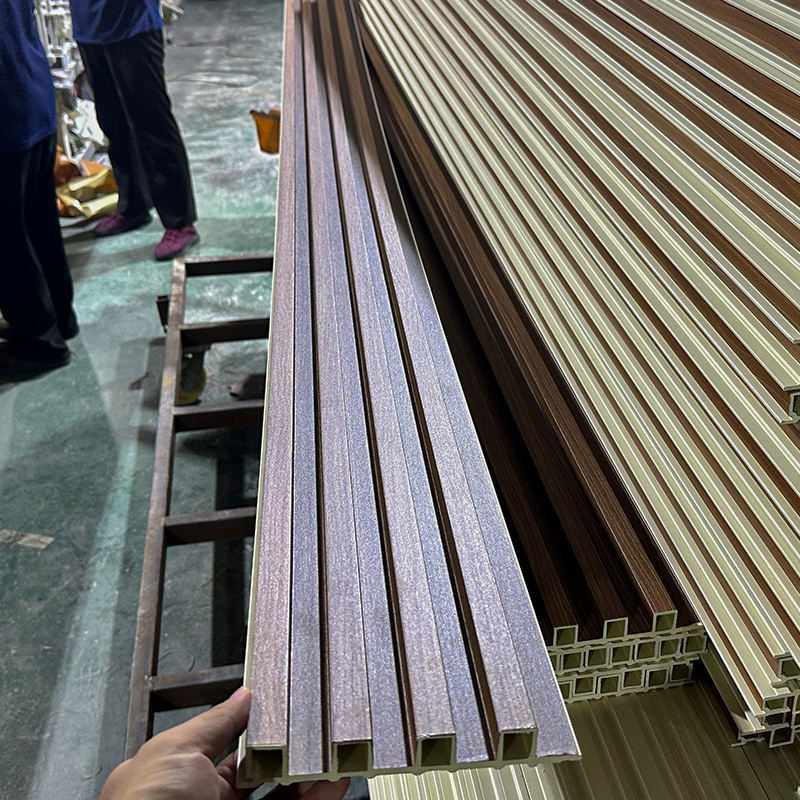 Chińska Fabryka WPC Płytkowane Płyty ścienne PVC Płyty ścienne WPC do dekoracji wnętrz