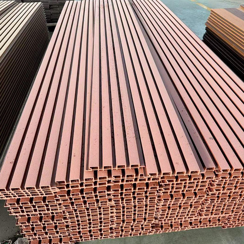 Wodaodporne pokrycie ścienne WPC zewnętrzne zewnętrzne kompozytowe panele ścienne PVC drewniane panele ścienne zewnętrzne panele ścienne płytkowe