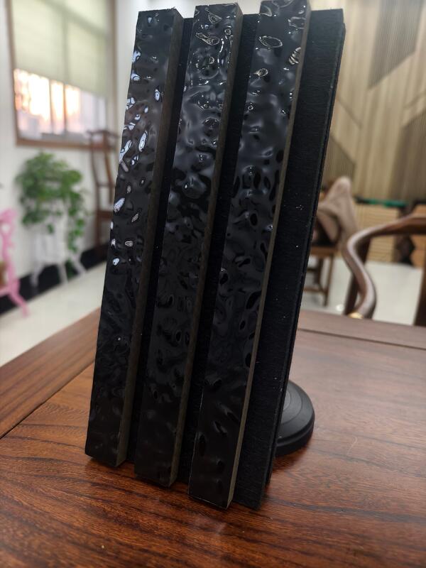 Nowy wzór fal Panele akustyczne do izolacji akustycznej Redukcja hałasu Panele ścienne Nowoczesna dekoracja wnętrz