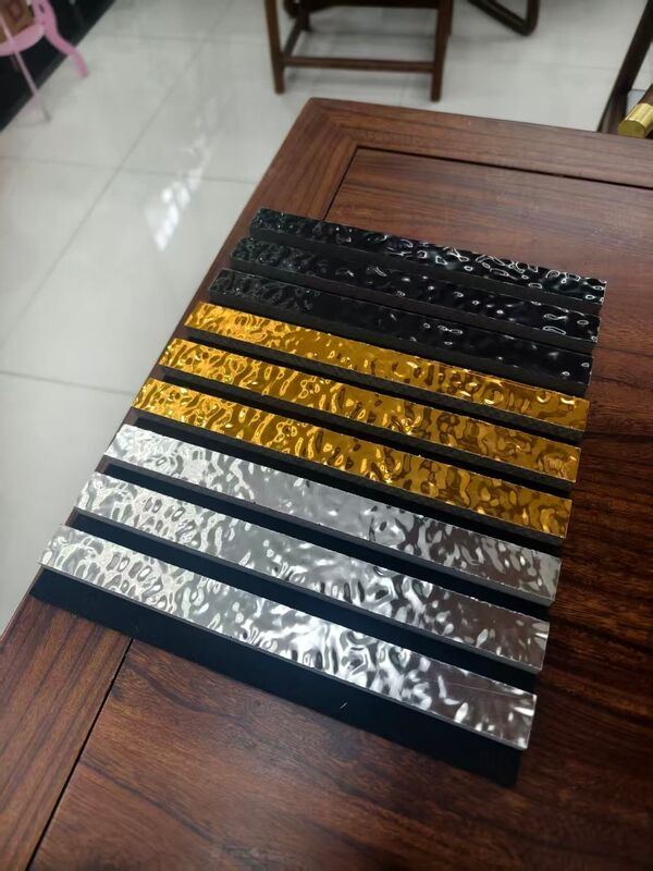 Nowoczesne dźwiękoodchłaniające panele akustyczne 3D Wodorowa falka Grill Slat Soundproof dla hotelowego studia