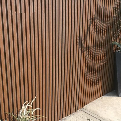 Mieszkaniowy nowoczesny panel ścienny WPC Okładzina zewnętrzna Dźwiękoszczelna