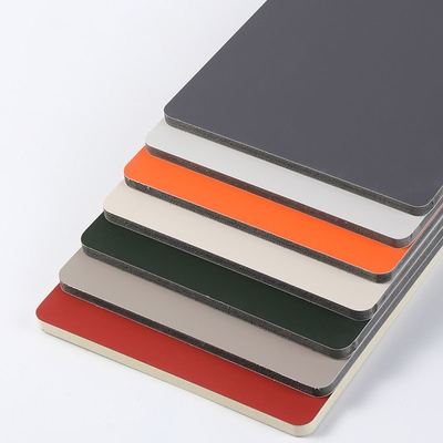 Wysoka błyszcząca tekstura drewniana Bamboo Charcoal Board 3d Panels Veneer Wooden Decorative for Bedroom Decorations