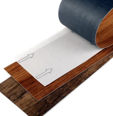 Najlepiej sprzedający się podłogi winylowe odporne na zużycie Lvt wodoodporne płytki szczelinowe samoprzylepne płytki podłogowe dla hoteli