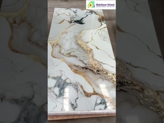 Wyświetlenie i ładowanie w stylu płyty UV