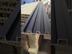 32 Płyty ścienne WPC różnych stylów